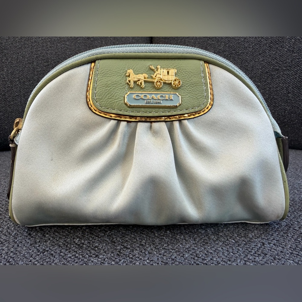 Coach Vintage Small Cosmetic Makeup Pouch in Light Blue Sateen W/ Gray Interior